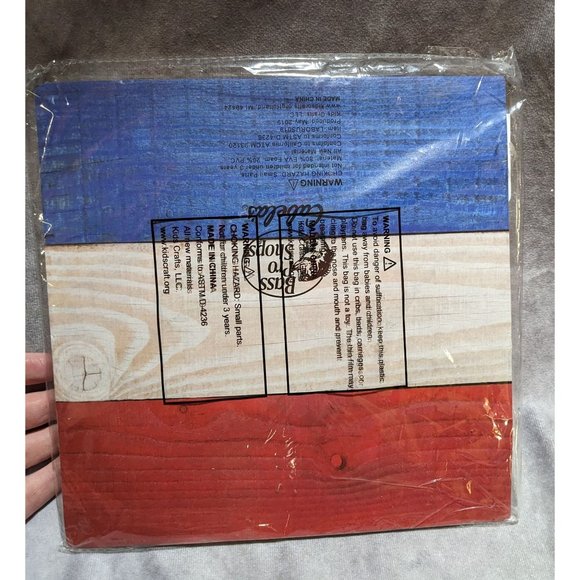 Bass Pro Shops Cabela's Labor Day Craft Kit - Picture 2 of 2